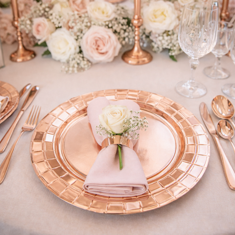 talerzyki-rozowe-zloto.png