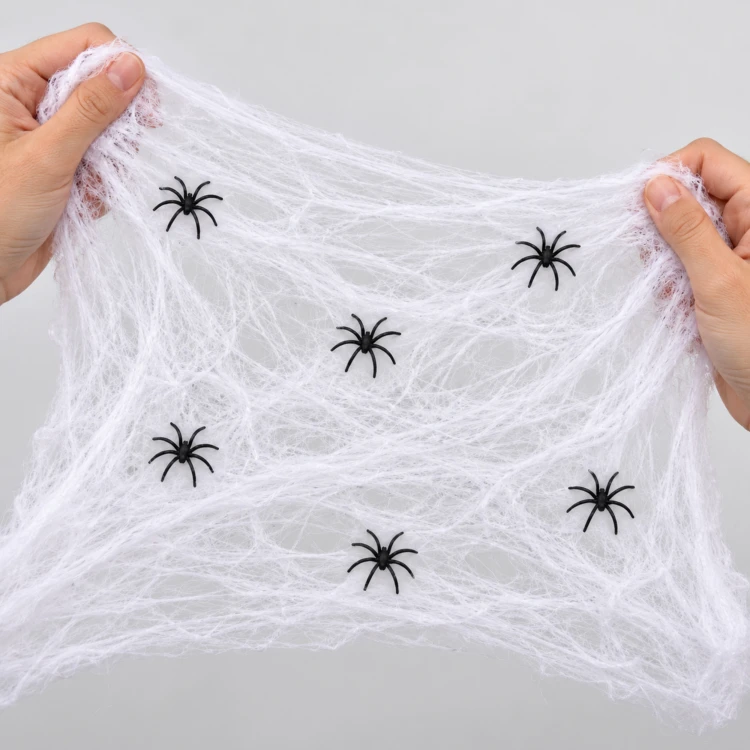 02-pajeczyna-halloween-biala-60g-6-pajakow-rozciagliwa.jpg